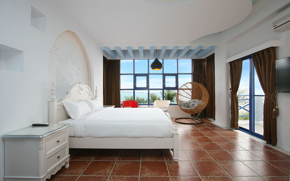room12